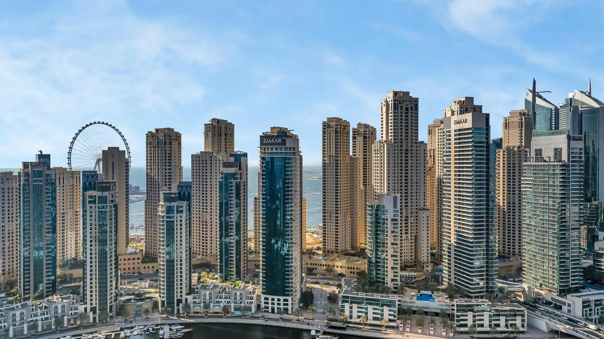 Vida Residence & Yacht Club -New 2 Bhk -Sea, Ain Dubai & Marina View 0*,  Spojené arabské emiráty